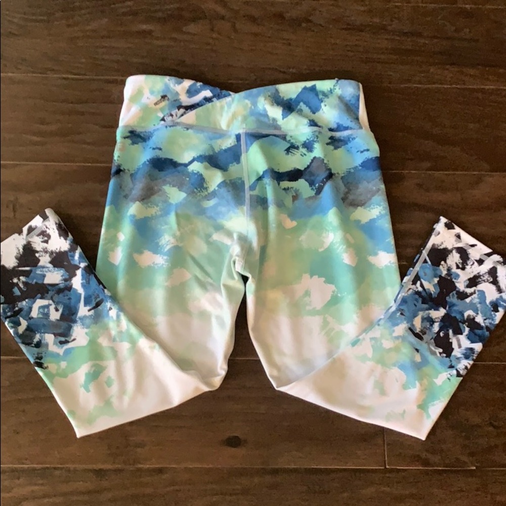 Fabletics Capris - Picture 5 of 5
